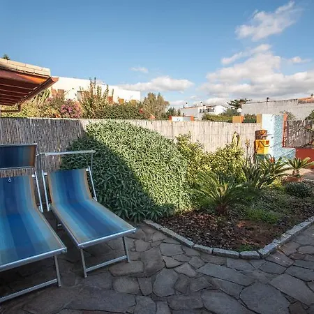 Holiday home Strelitzia Holiday House