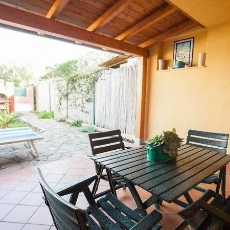 Holiday home Strelitzia Holiday House